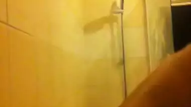 Hot Uk Nri Babe Shower-1