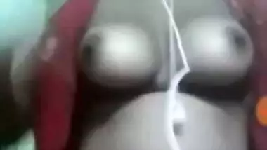 Desi Beautiful Girl Showing Her Boob on Imo video call-1