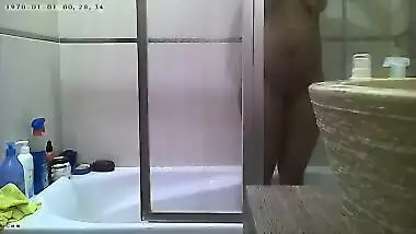 Srilankan Tamil Indian Cousin taking her Shower