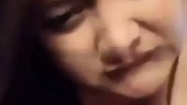 Guy enjoys a Kathmandu girl’s milky boobs in Nepali porn