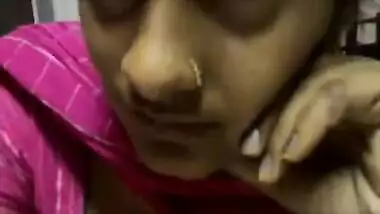 Priya Nipple Show - Movies. video2porn2