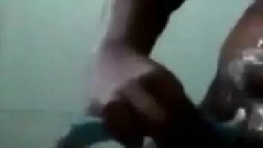 Beautiful Desi Girl Shaving Her Armpit and Pussy Hair