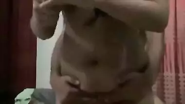 Chubby Bangladeshi girl sex with her boyfriend in a hotel room