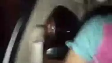 Hot MMS Of Delhi Girl Showing Boobs While Dancing