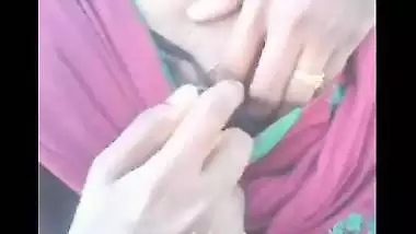 Tamil aunty boobs press